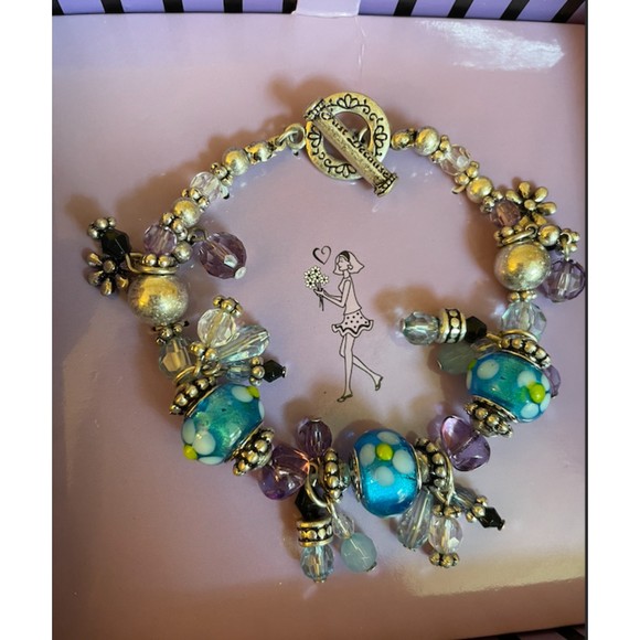 New-Silver Toggle Bracelet with Charm -Purple, Blue Beads, Daisies - Picture 2 of 7